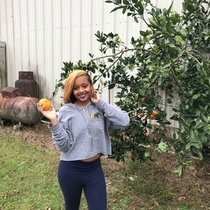 Meet your Posher, Camille